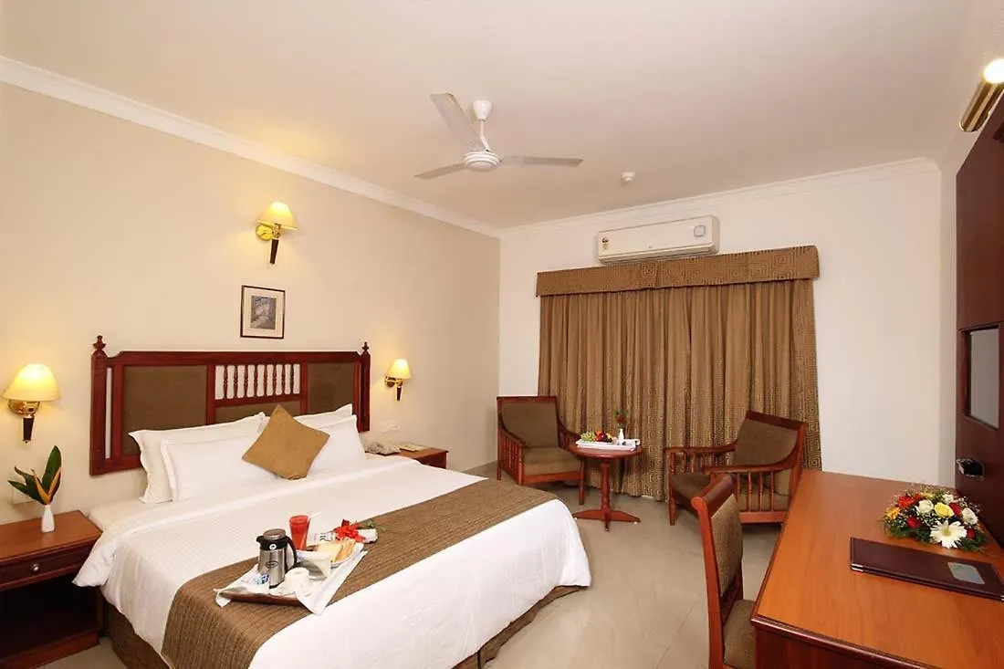Hotel CLOUD 9 Kotamangalam